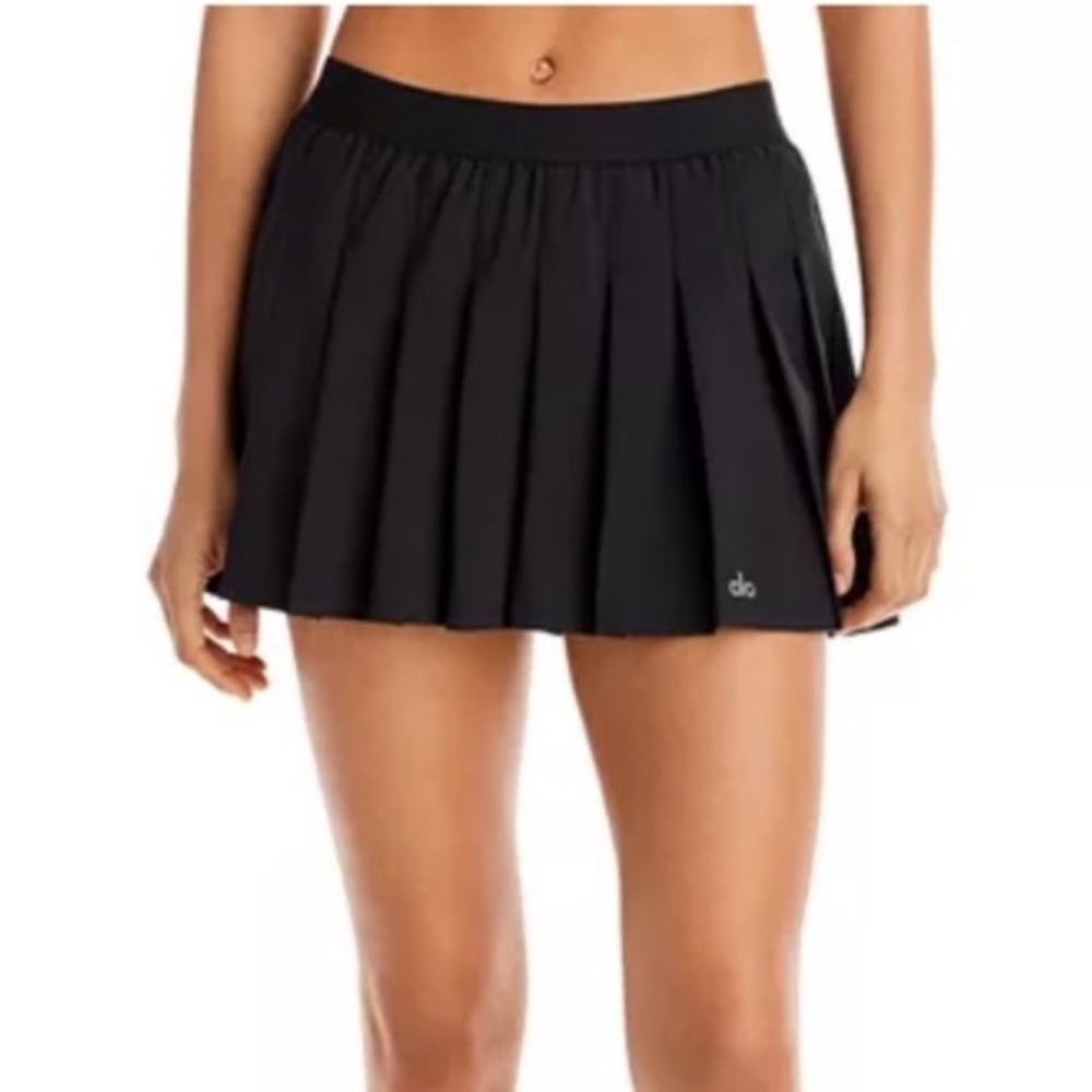 ALO Yoga Classic Black Skater Skirt